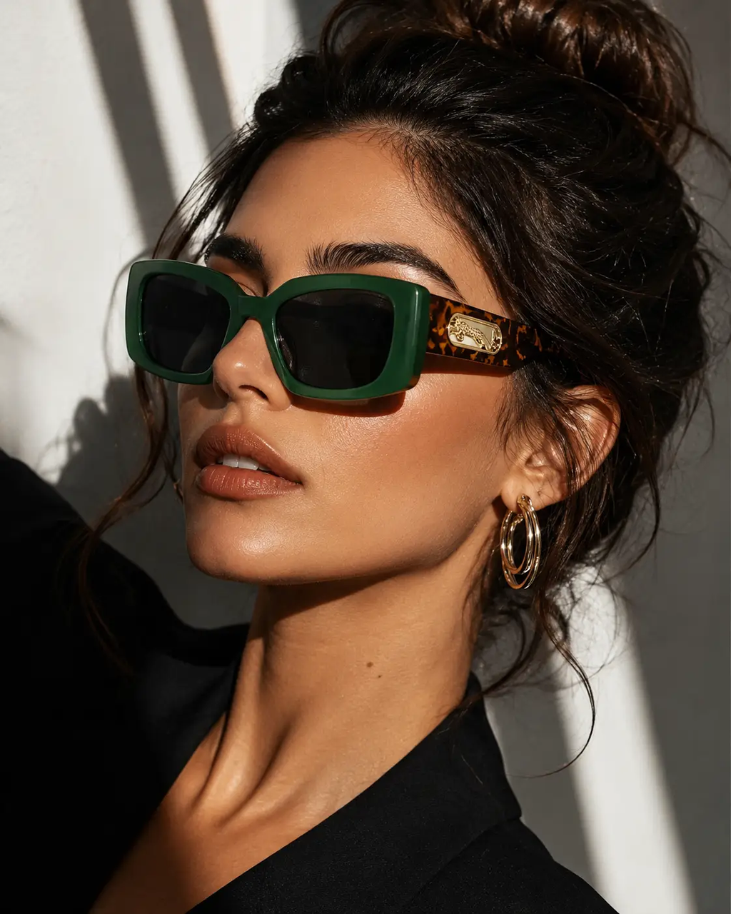 Women's Retro Oval Sunglasses Black Small Frame Fashion Brand Trendy Hot Points Sun Glasses Ladies Star Shades UV400 Eyewear by Hegichi