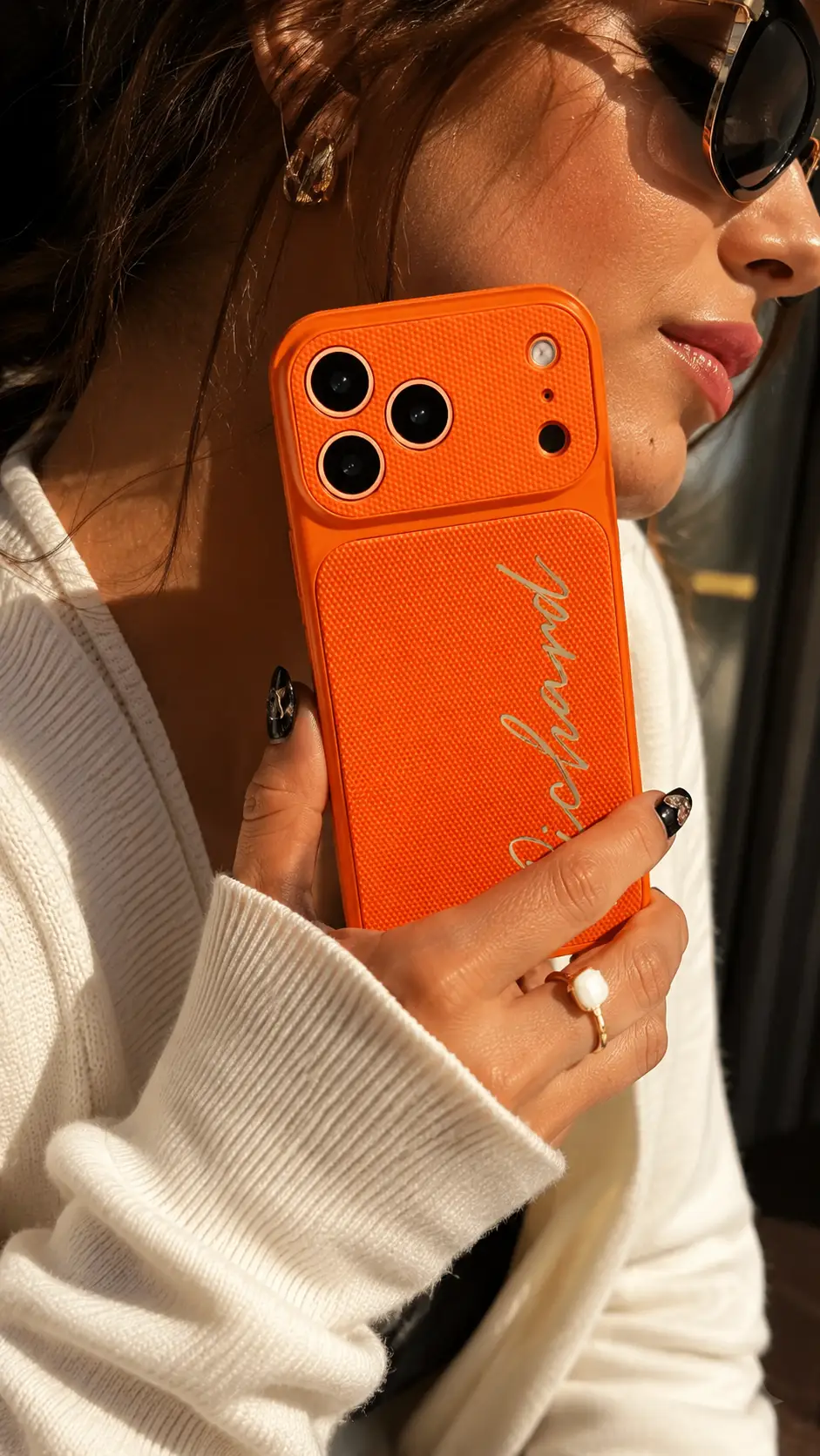 Personalized Leather Phone Case – iPhone 17 Series by Hegichi