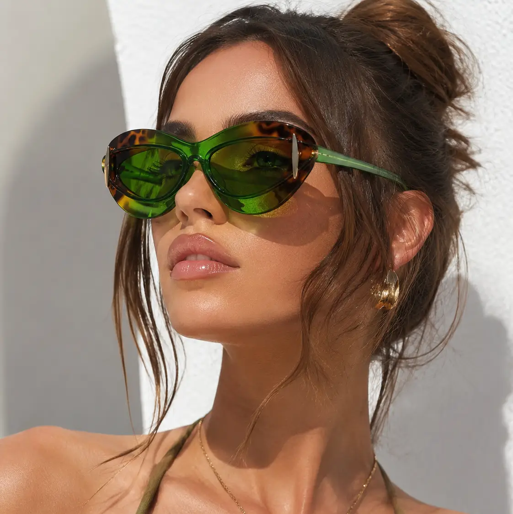 Polycarbonate Cat Eye Sunglasses Limited Edition Gradient by Hegichi