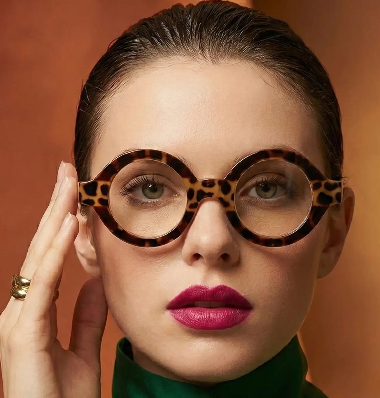 Round Reading Glasses – Blue Light Protection by Adornity