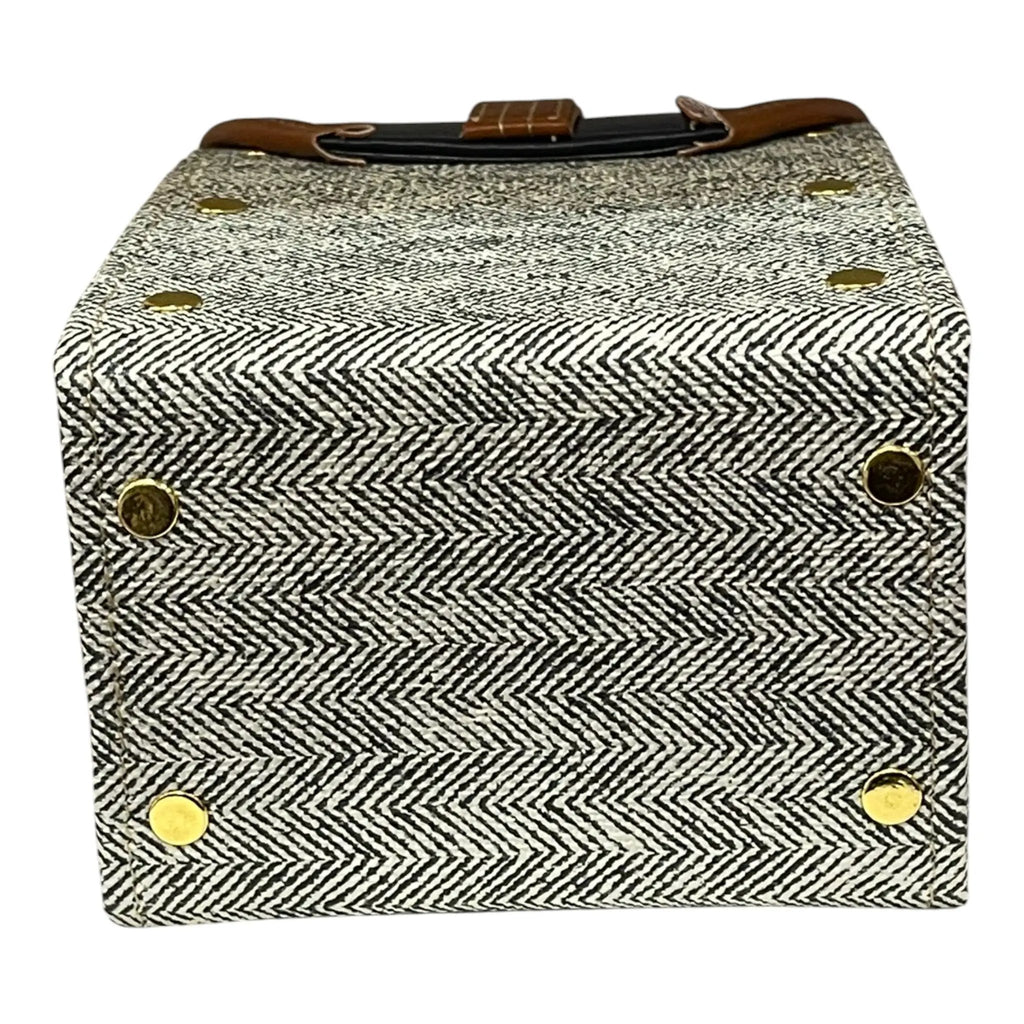 Vegan Leather Crossbody – Handmade Tweed Compact Bag With Adjustable Strap by navichi