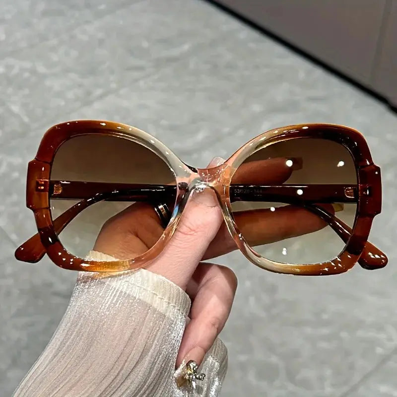 Y2K Oversized Sunglasses – Fashion Sunglasses with Green Jelly Frame & Anti-Reflective Lenses by Adornity