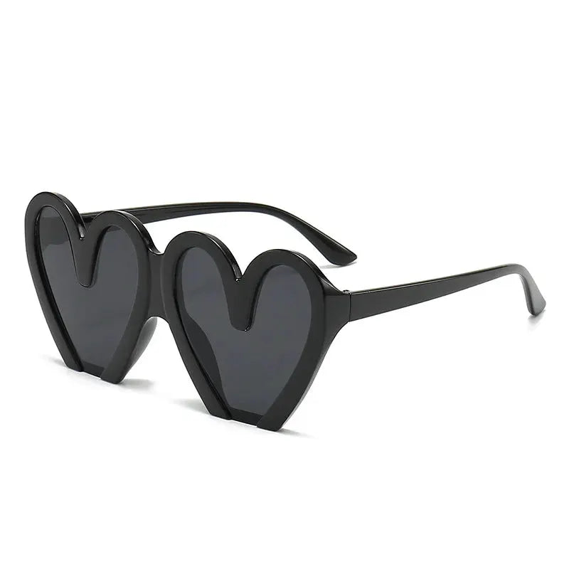Vintage Sunglasses Women Men Heart Core Sun Glasses Female Retro Round Sunglasses for Male Eyewear Eye Glasses Sunglasses by Hegichi