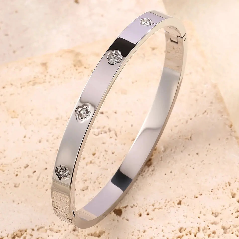 Elegant Nail Stainless Steel Stacked Bracelets for Women Luxurious Fashionable Jewelry for Parties Banquets by Hegichi