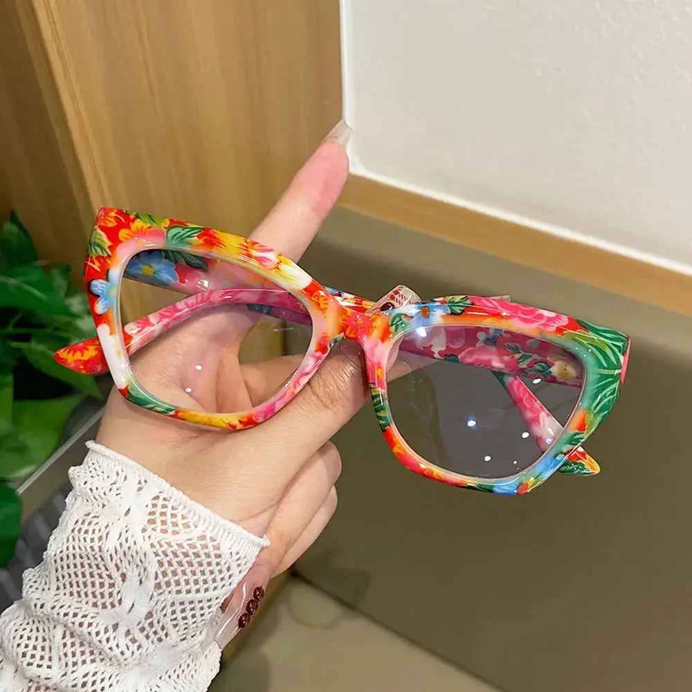 Retro Floral Cat-Eye Reading Glasses for Women, Fashionable Printed Large-Frame Anti-Blue Light Reading Glasses, Personalized Colorful Pattern High-Definition Reading Glasses by Hegichi