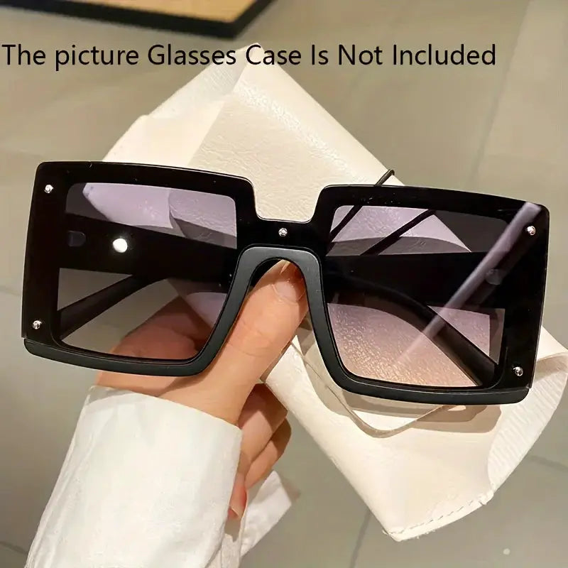 Cat-Eye Sunglasses – Bold Oversized Frame by Adornity