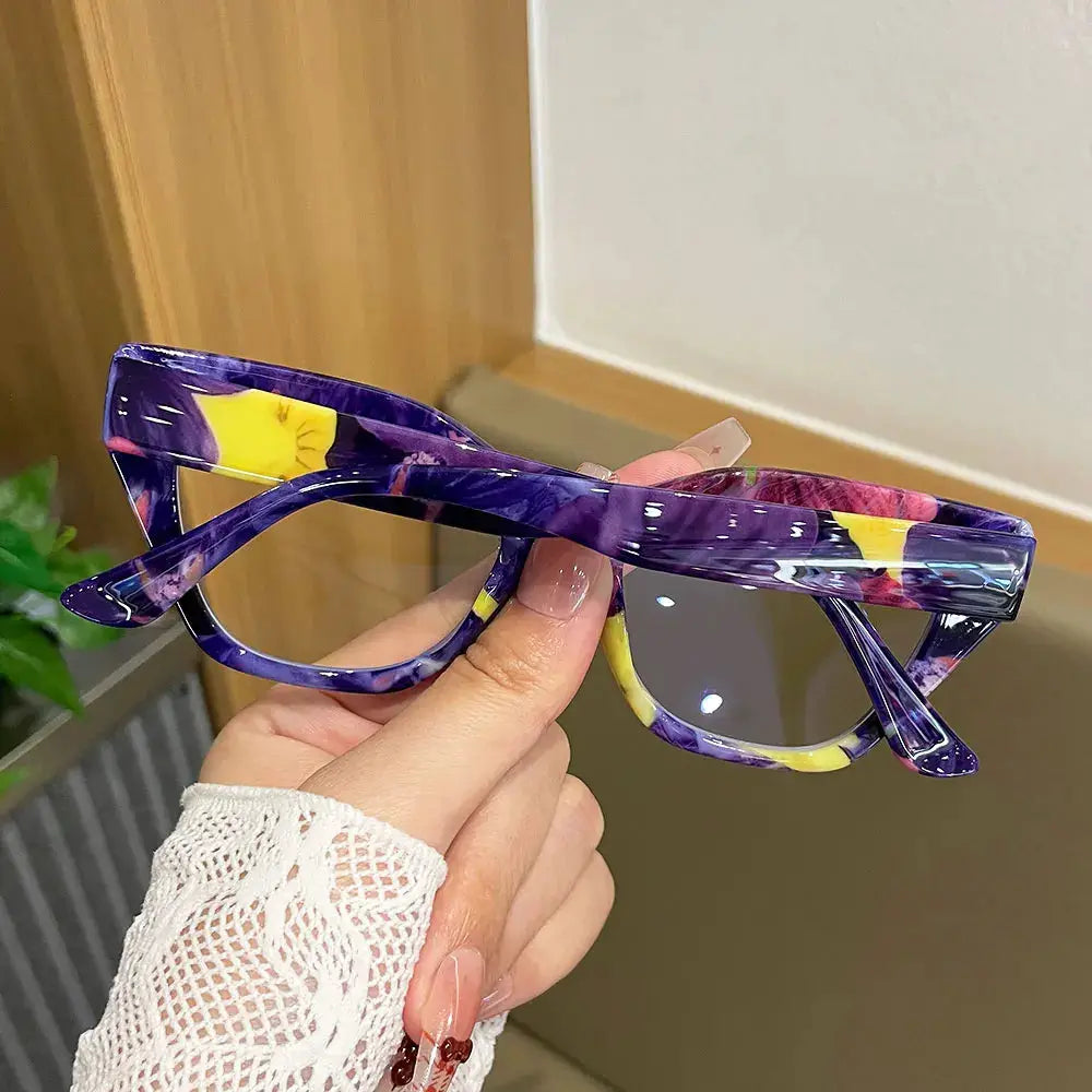 Retro Floral Cat-Eye Reading Glasses for Women, Fashionable Printed Large-Frame Anti-Blue Light Reading Glasses, Personalized Colorful Pattern High-Definition Reading Glasses by Hegichi